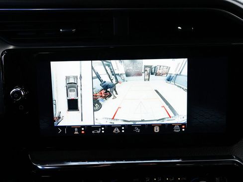 Used 2024 GMC Sierra 1500 Denali w/ Denali Reserve Package AWD/4WD image 19