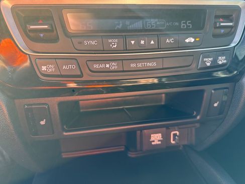 Used 2020 Honda Ridgeline Black Edition image 33