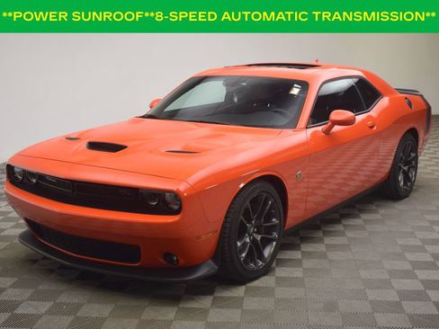 Used 2021 Dodge Challenger R/T Scat Pack w/ Driver Convenience Group image 3