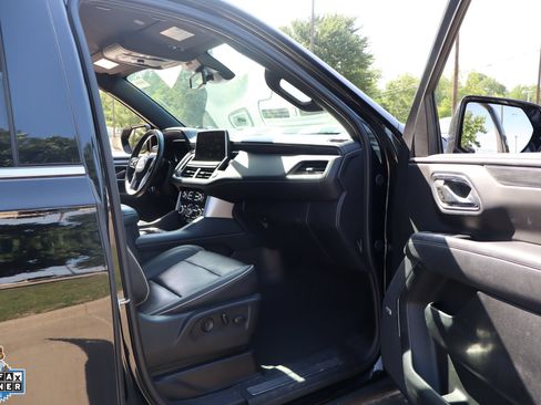 Used 2024 GMC Yukon SLT RWD image 29