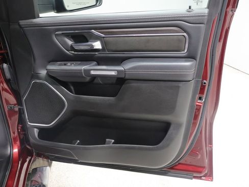 Used 2025 RAM 1500 Laramie w/ Sport Appearance Package AWD/4WD image 25