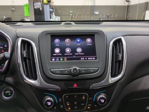 Used 2020 Chevrolet Equinox LT image 8