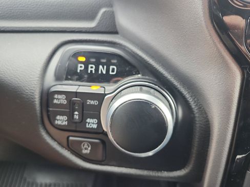 Used 2024 RAM 1500 Big Horn AWD/4WD image 19