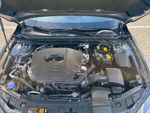 Used 2025 MAZDA MAZDA3 s image 32