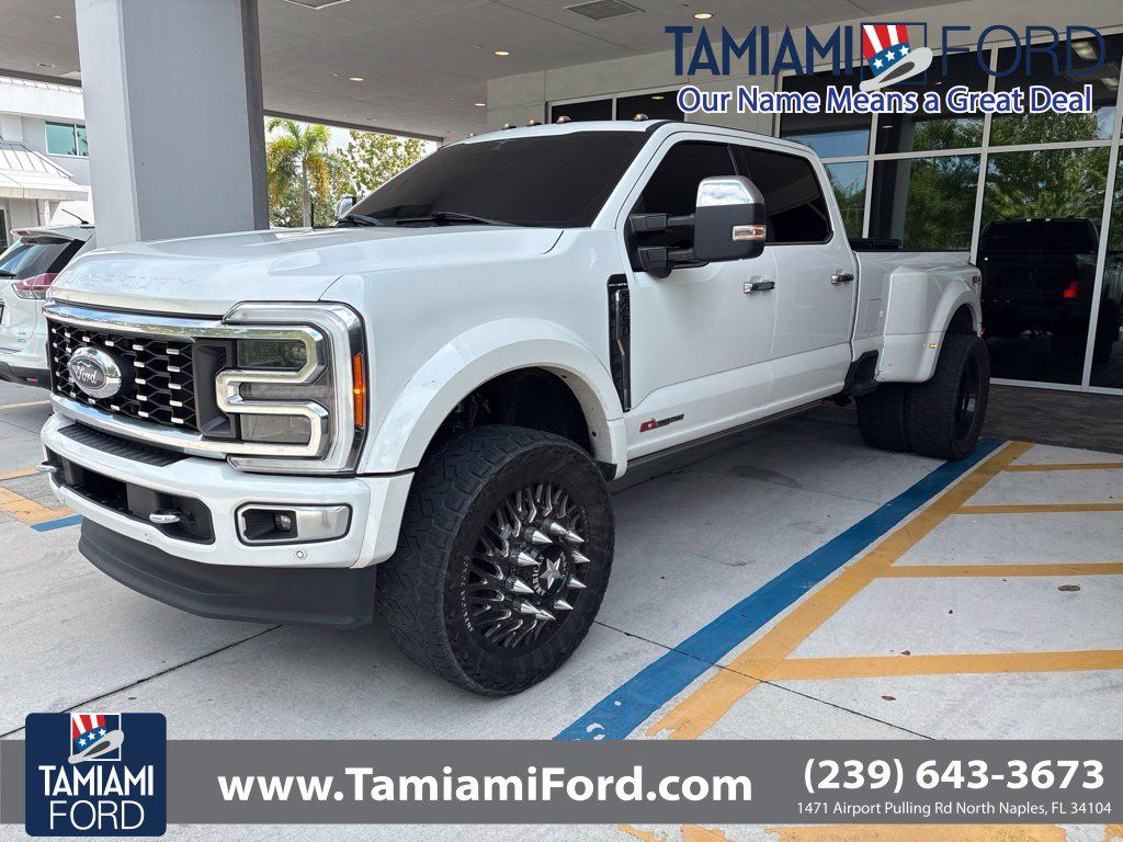 Used 2023 Ford F450 Platinum w/ FX4 Off-Road Package AWD/4WD image 1