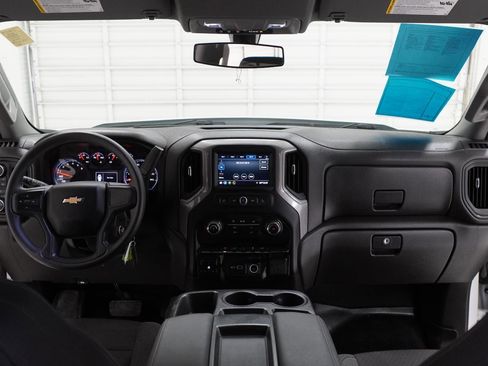 Used 2022 Chevrolet Silverado 1500 Custom AWD/4WD image 29