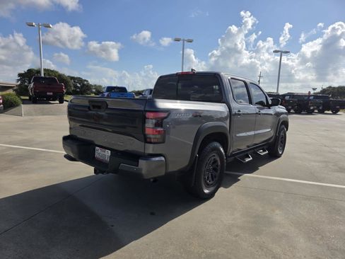 Used 2026 Nissan Frontier PRO-4X w/ Tow Package AWD/4WD image 5