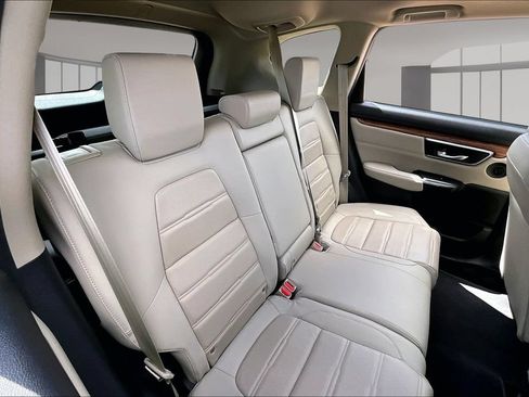 Used 2018 Honda CR-V Touring image 28