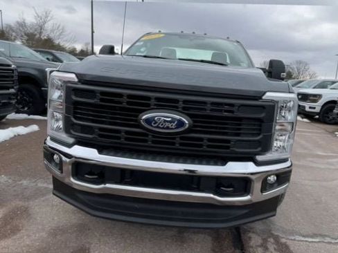 Used 2024 Ford F250 XL w/ Snow Plow Prep Package image 7