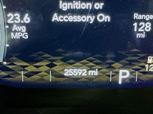 Used 2022 Jeep Wrangler Sahara w/ Cold Weather Group image 19