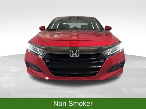 Used 2018 Honda Accord Sport image 3