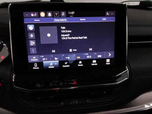 Used 2022 Jeep Compass Limited image 21