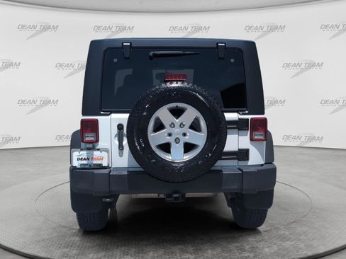 Used 2013 Jeep Wrangler Sport AWD/4WD image 6