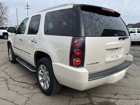Used 2014 GMC Yukon Denali image 9