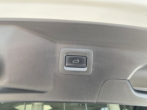 Used 2016 MAZDA CX-9 Grand Touring FWD image 17