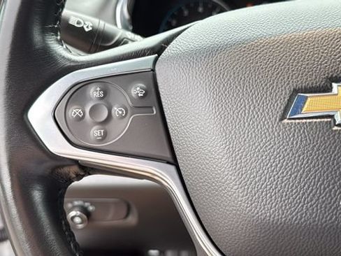 Used 2022 Chevrolet Traverse LT AWD/4WD image 12