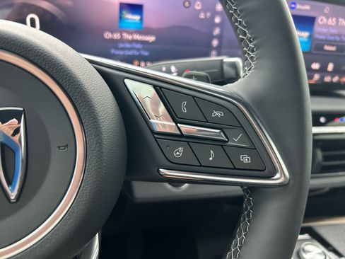 New 2025 Buick Enclave Avenir w/ Super Cruise Package image 31