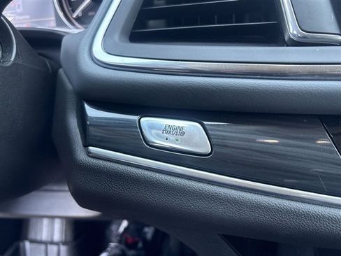 Certified 2020 Buick Enclave Premium AWD/4WD image 17