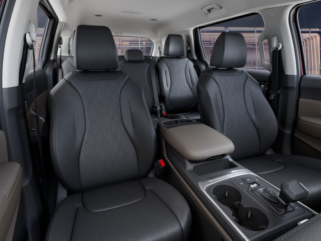 New 2026 Kia Carnival FWD image 15