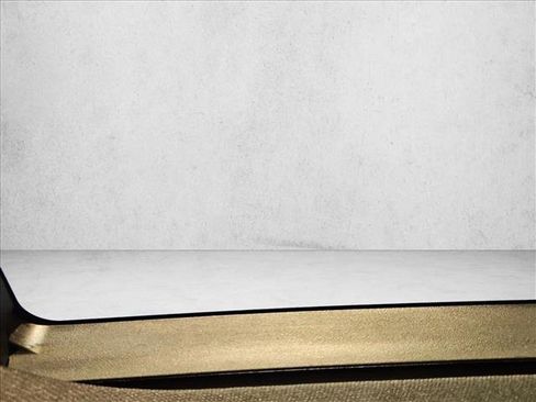 Used 2023 Land Rover Defender 90 S image 16