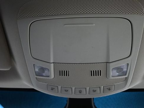 Used 2024 Ford Edge Titanium AWD/4WD image 17