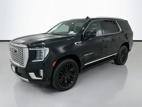 Used 2024 GMC Yukon Denali w/ Max Trailering Package AWD/4WD image 3