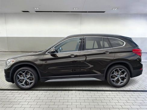 Used 2018 BMW X1 xDrive28i w/ Convenience Package image 2