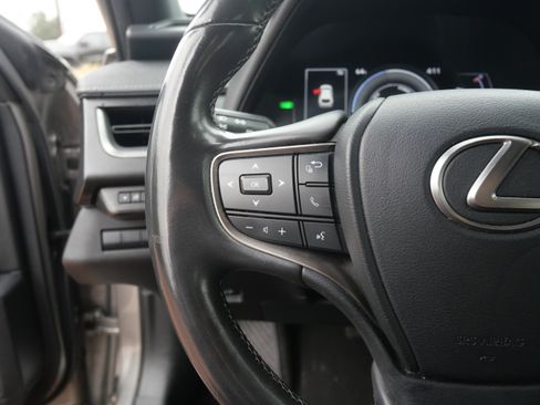 Used 2021 Lexus UX 250h w/ Premium Package image 13