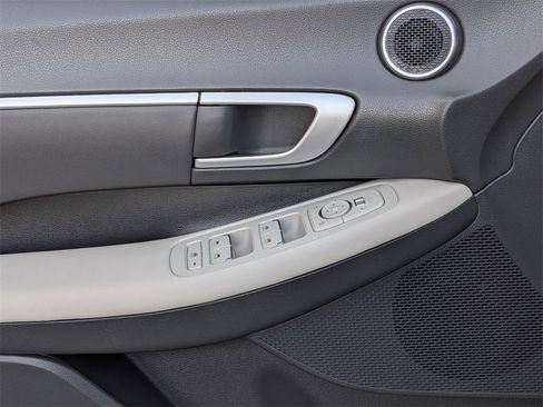 Used 2025 Hyundai Sonata SEL image 13