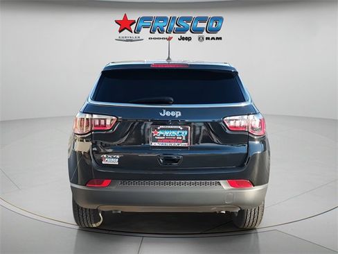 Certified 2024 Jeep Compass Sport image 8