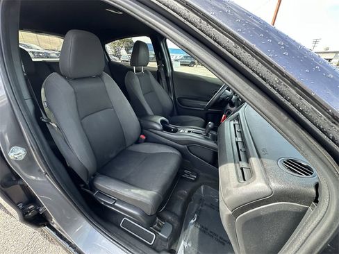 Used 2021 Honda HR-V Sport image 34