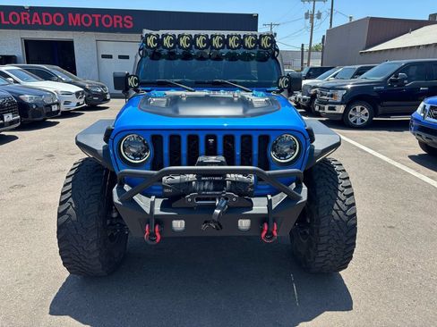 Used 2023 Jeep Wrangler Unlimited Rubicon w/ LED Lighting Group AWD/4WD image 2
