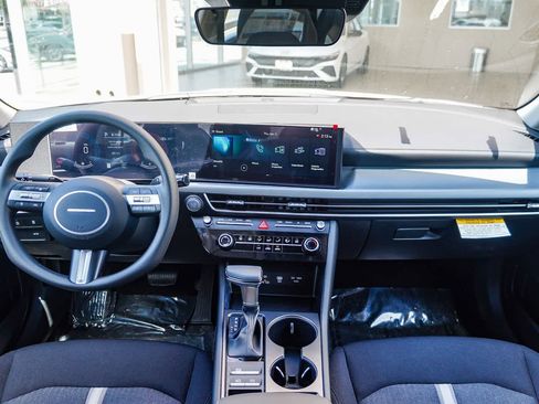 Certified 2025 Hyundai Sonata SE image 13