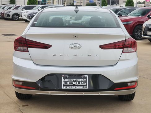 Used 2020 Hyundai Elantra SEL w/ Cargo Package (C1) image 6