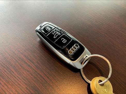 Certified 2025 Audi RS 6 performance w/ Executive Package image 12