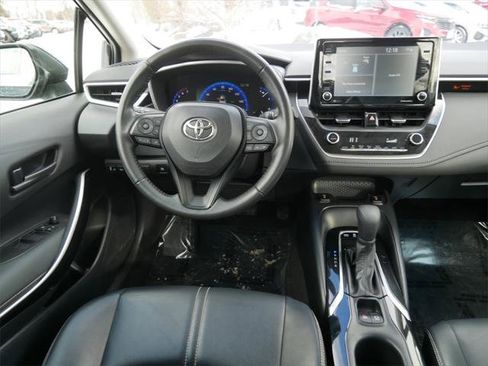 Certified 2022 Toyota Corolla LE image 12