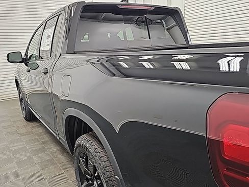 New 2026 Honda Ridgeline Black Edition image 6