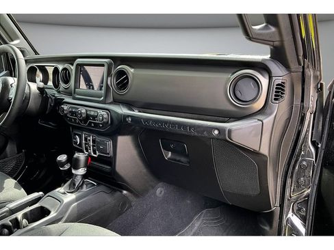 Used 2023 Jeep Wrangler Unlimited Sport AWD/4WD image 19