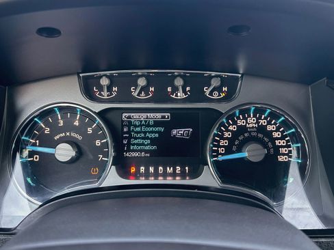 Used 2011 Ford F150 Lariat Limited AWD/4WD image 30