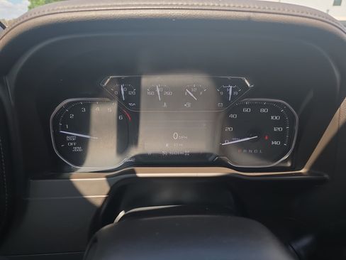 Used 2021 GMC Sierra 1500 SLT w/ SLT Premium Plus Package AWD/4WD image 17