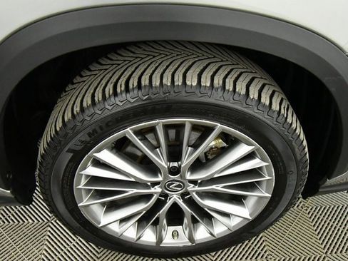 Used 2022 Lexus NX 350h 350h Premium image 17