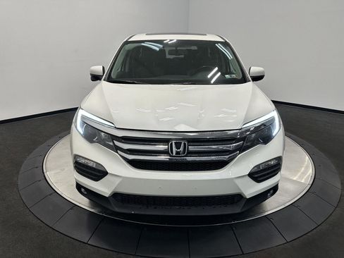 Used 2017 Honda Pilot EX-L image 2