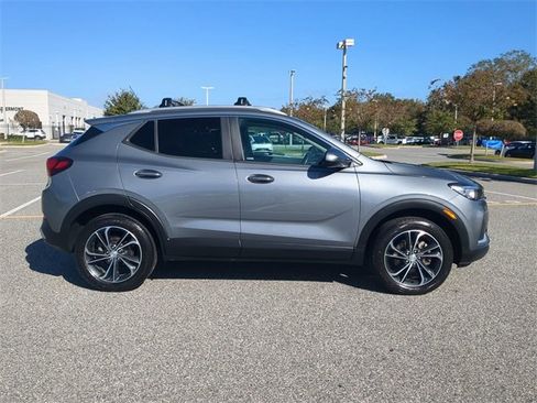 Used 2020 Buick Encore GX Select image 3