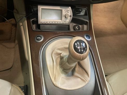 Used 2003 BMW Z4 2.5i RWD image 28