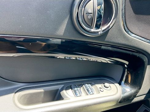 Used 2018 MINI Cooper Countryman S FWD image 18