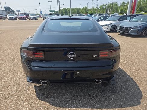 New 2025 Nissan Z Performance w/ Floor Mat Package image 6