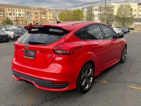 Used 2017 Ford Focus ST image 13