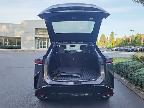 Certified 2023 Lexus RZ 450e Premium w/ Technology Package AWD/4WD image 16