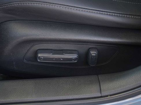 Used 2022 Honda Civic Sport Touring image 12