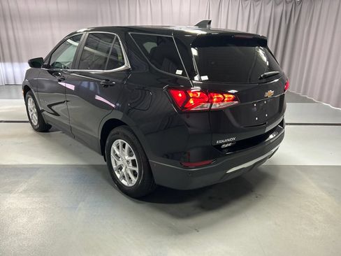 Used 2024 Chevrolet Equinox LT FWD image 5